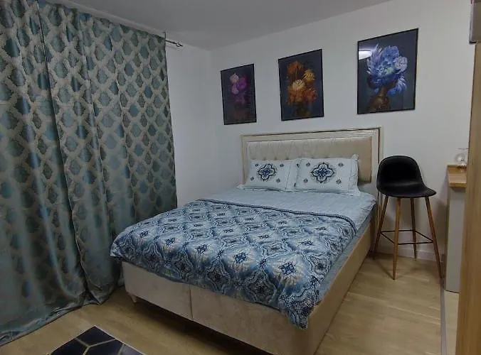 Апартаменты Passion By Nights & Smiles